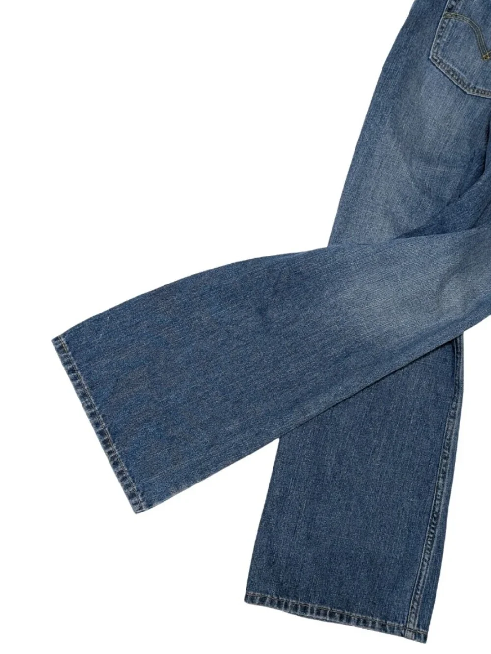 Levi's | Men's Medium Blue Relaxed Jeans | Baggy Outdoor | Streetwear | Denim